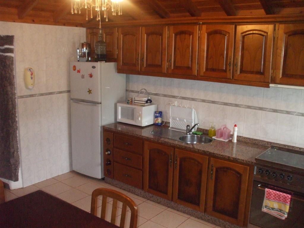 Adega Do Batista Villa Calheta  Phòng bức ảnh