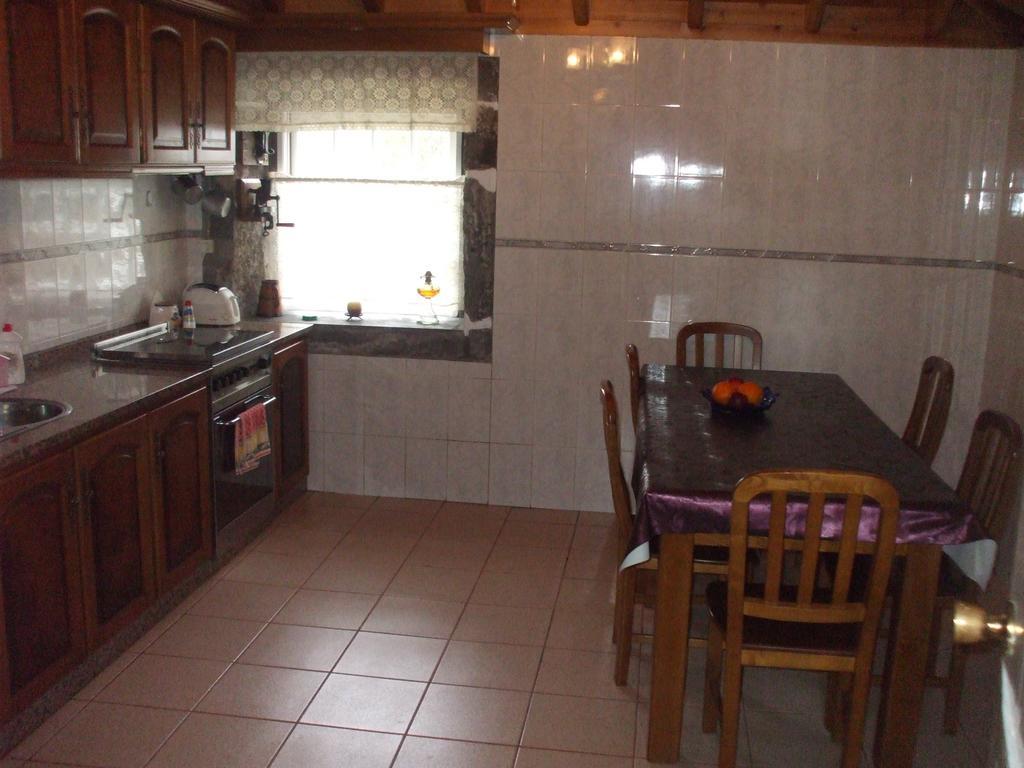 Adega Do Batista Villa Calheta  Phòng bức ảnh